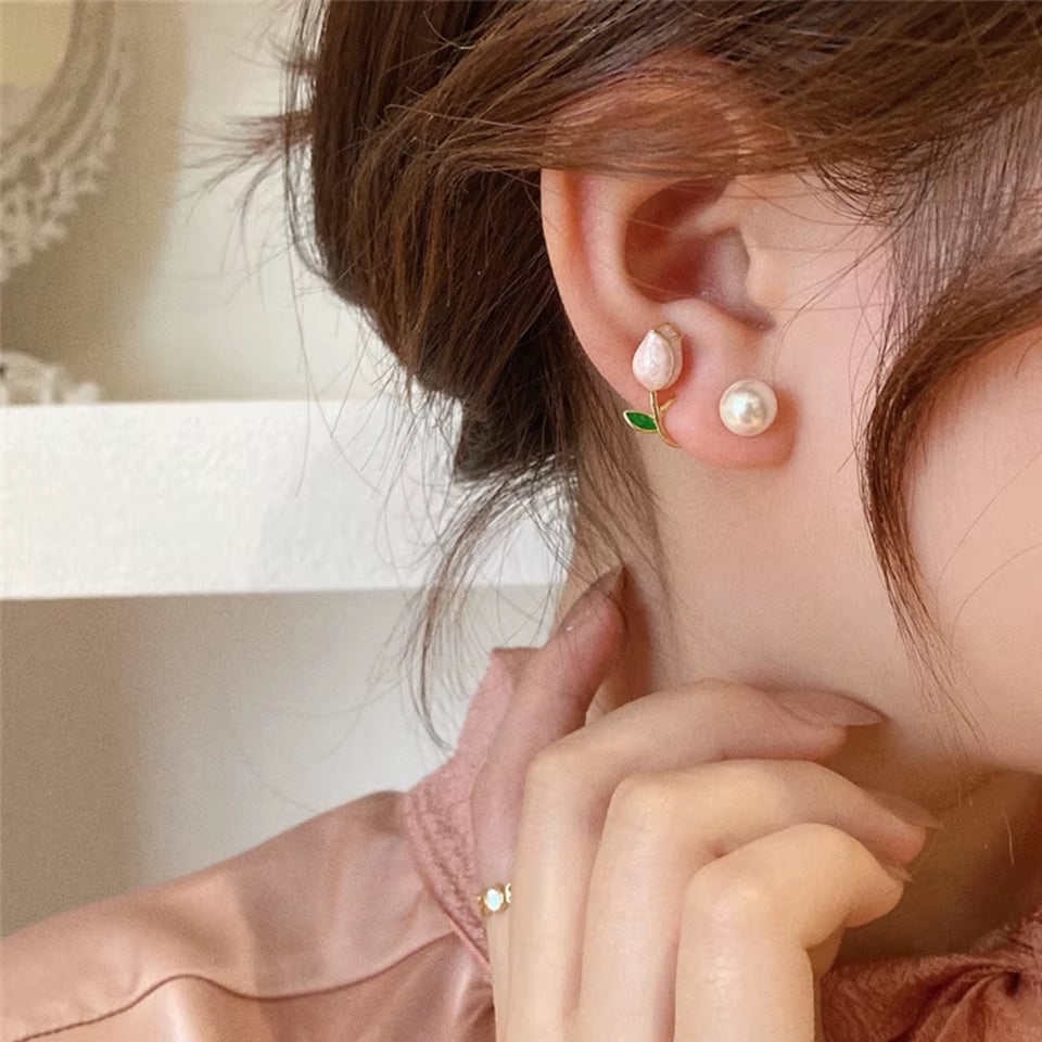Fresh Rose Stud Earrings with Imitation Pearl Sweet Pink Tulip Earrings Exquisite New Accessories for Women Trendy Jewelry